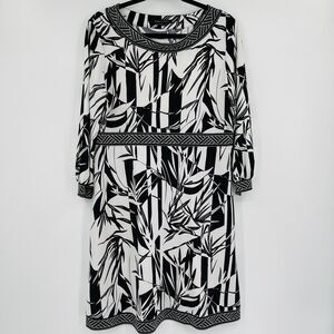 BCBGMAXARIA Womens Dress Black White Size Large Printed Knee Length Sheath